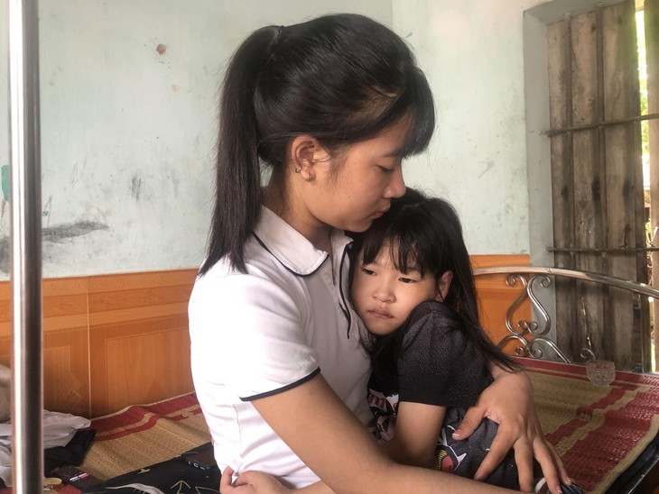 Xót thương người phụ nữ nghèo mang bệnh suy thận cùng nỗi lo con gái mồ côi cả cha lẫn mẹ- Ảnh 2.