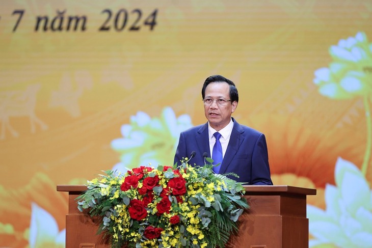 Thủ tướng kêu gọi mọi người luôn ghi nhớ, tri ân người có công với cách mạng như lời của Tổng Bí thư- Ảnh 4. Thủ tướng kêu gọi mọi người luôn ghi nhớ, tri ân người có công với cách mạng như lời của Tổng Bí thư- Ảnh 4.