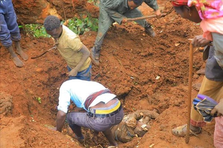 Vụ lở đất ở Ethiopia: Thương vong tăng mạnh, 229 người tử vong- Ảnh 1.