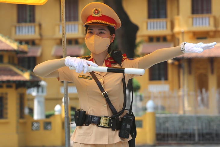 Hà Nội phân luồng giao thông phục vụ Quốc tang Tổng Bí thư Nguyễn Phú Trọng- Ảnh 2. Hà Nội phân luồng giao thông phục vụ Quốc tang Tổng Bí thư Nguyễn Phú Trọng- Ảnh 2.