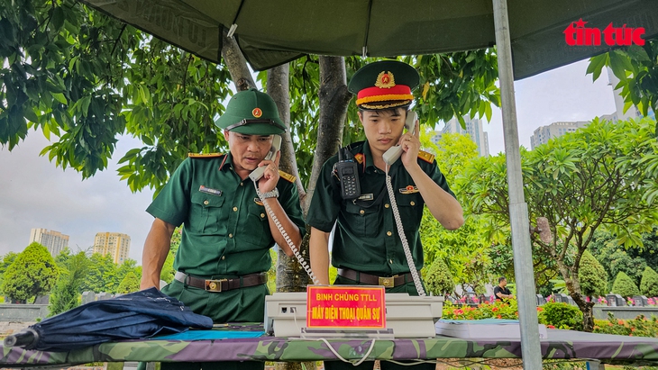 Bảo đảm an ninh tuyệt đối Lễ an táng Tổng Bí thư tại Nghĩa trang Mai Dịch- Ảnh 5. Bảo đảm an ninh tuyệt đối Lễ an táng Tổng Bí thư tại Nghĩa trang Mai Dịch- Ảnh 5.