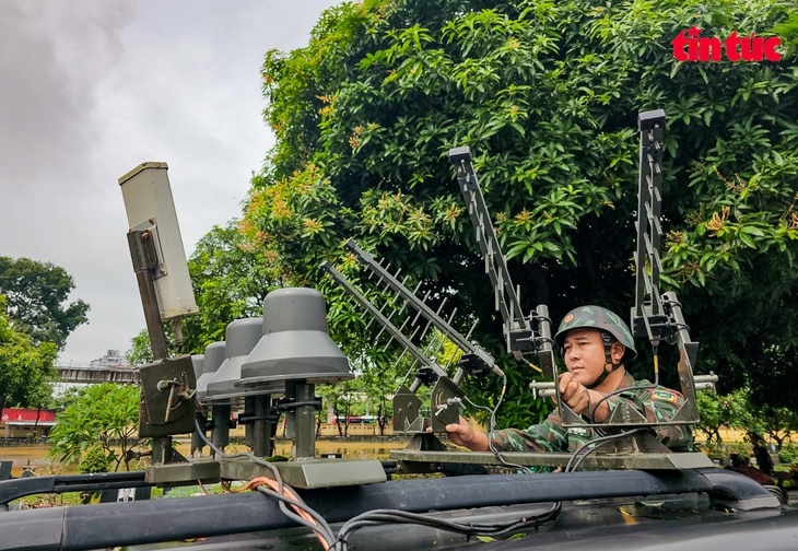 Bảo đảm an ninh tuyệt đối Lễ an táng Tổng Bí thư tại Nghĩa trang Mai Dịch- Ảnh 8. Bảo đảm an ninh tuyệt đối Lễ an táng Tổng Bí thư tại Nghĩa trang Mai Dịch- Ảnh 8.