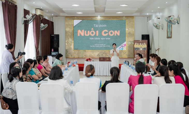 Hội thảo cân bằng tài chính và sức khỏe trẻ em Việt - Ảnh 2. Hội thảo cân bằng tài chính và sức khỏe trẻ em Việt - Ảnh 2.