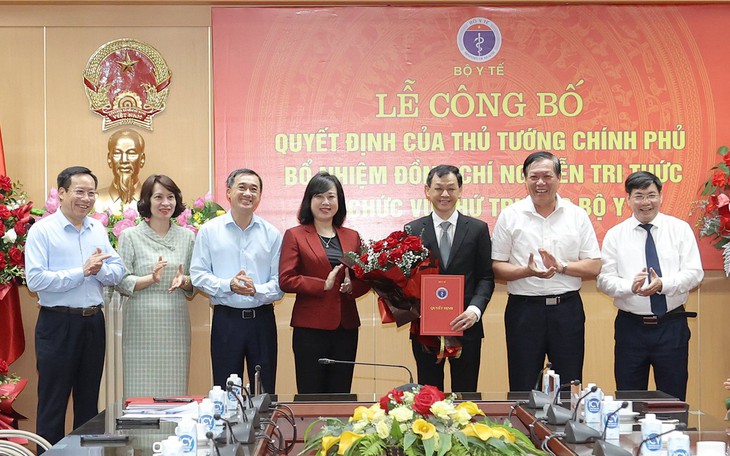 Công bố Quyết định của Thủ tướng bổ nhiệm Thứ trưởng Bộ Y tế Nguyễn Tri Thức