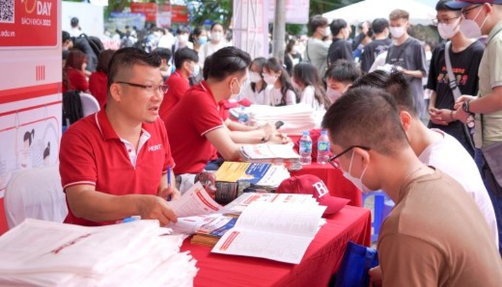 Thí sinh được thực hành đăng ký xét tuyển đại học trong 5 ngày- Ảnh 1.
