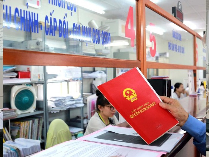 Quy định mới nhất: Cấp Giấy chứng nhận quyền sử dụng đất lần đầu không quá 3 ngày làm việc- Ảnh 2. Quy định mới nhất: Cấp Giấy chứng nhận quyền sử dụng đất lần đầu không quá 3 ngày làm việc- Ảnh 2.