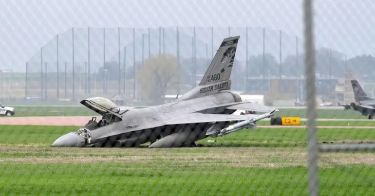 F-16 sắp đến Ukraine có trở thành bia tập bắn cho UAV Nga?- Ảnh 1.