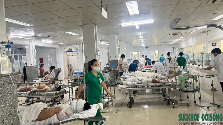 Danh tính 9 công nhân bị bỏng nặng do tai nạn lao động đang cấp cứu tại Bệnh viện tỉnh Bình Dương- Ảnh 1. Danh tính 9 công nhân bị bỏng nặng do tai nạn lao động đang cấp cứu tại Bệnh viện tỉnh Bình Dương- Ảnh 1.
