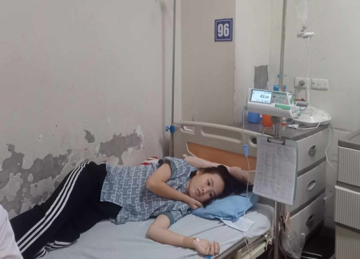 Xin cứu giúp bé gái H’Mông bị ung thư máu- Ảnh 1.