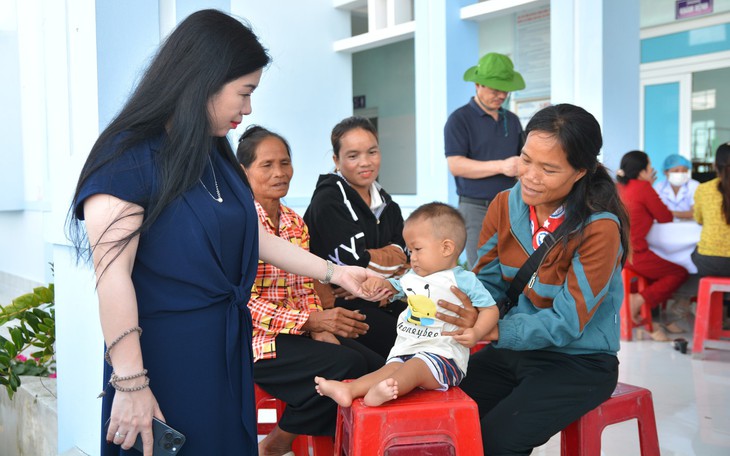 Y tế cơ sở ở Quảng Trị đổi thay, người dân được chăm sóc sức khỏe ban đầu tốt hơn