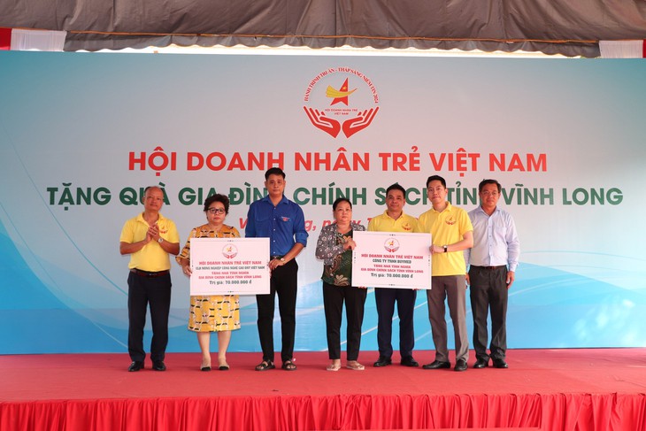 Buymed đồng hành cùng trung ương hội doanh nghiệp trẻ Việt Nam tri ân người có công- Ảnh 2. Buymed đồng hành cùng trung ương hội doanh nghiệp trẻ Việt Nam tri ân người có công- Ảnh 2.