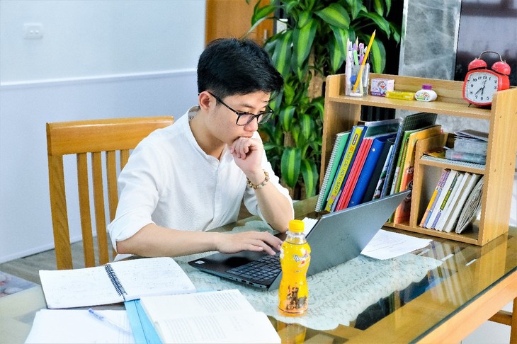 Rào cản khiến người lao động chậm nhịp trên hành trình trở thành phiên bản Number 1- Ảnh 2.