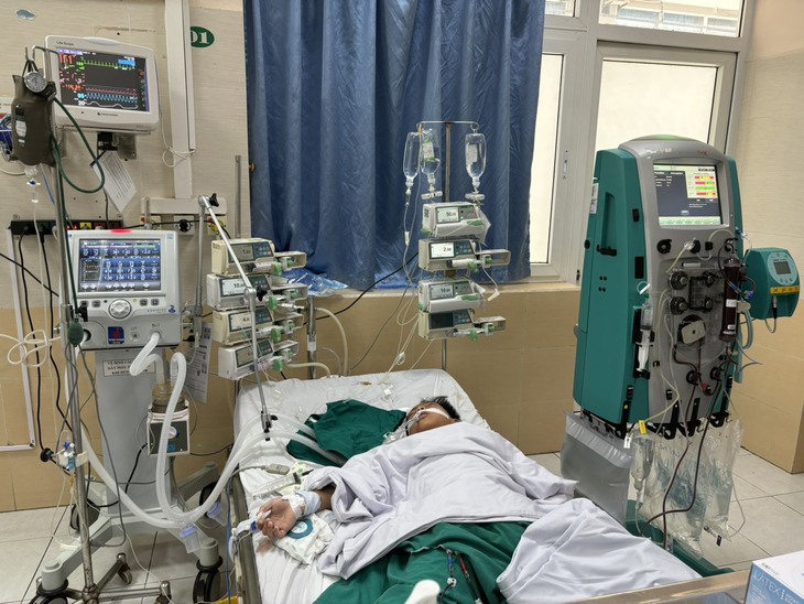 Cứu sống bệnh nhi sốc nhiễm khuẩn bằng kỹ thuật lọc máu liên tục trong điều trị- Ảnh 1. Cứu sống bệnh nhi sốc nhiễm khuẩn bằng kỹ thuật lọc máu liên tục trong điều trị- Ảnh 1.