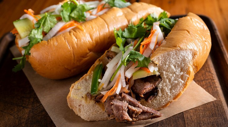 Bộ Y tế: Truy xuất tận cùng nguồn gốc thực phẩm nghi ngờ gây ngộ độc khiến 37 người nhập viện ở TP HCM- Ảnh 1. Bộ Y tế: Truy xuất tận cùng nguồn gốc thực phẩm nghi ngờ gây ngộ độc khiến 37 người nhập viện ở TP HCM- Ảnh 1.
