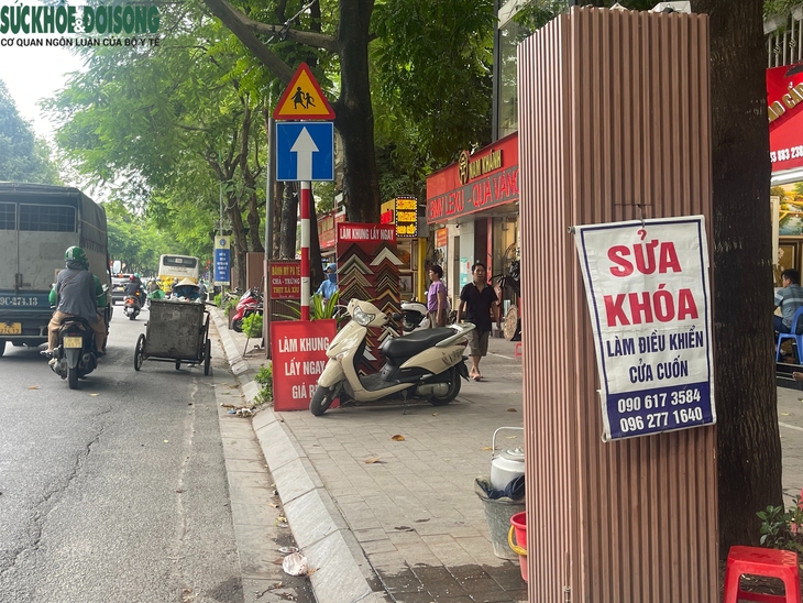 Loạt tủ điện ở Hà Nội được ‘khoác áo’ mới- Ảnh 9. Loạt tủ điện ở Hà Nội được ‘khoác áo’ mới- Ảnh 9.