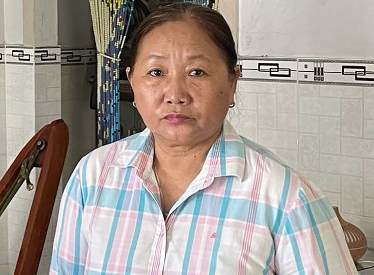 Bắt cựu nữ Chủ tịch xã tung tin phân lô, bán nền để lừa đảo 700 triệu đồng- Ảnh 1.
