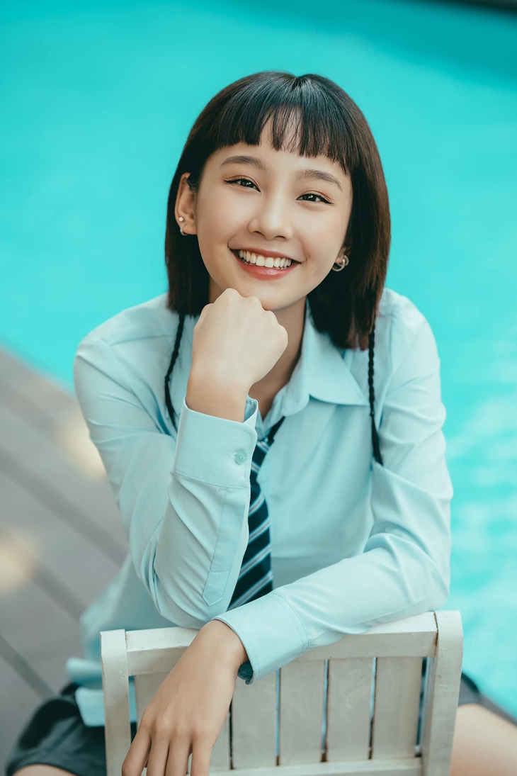Khoảnh khắc đáng yêu không lên sóng của nữ chính 'Đi giữa trời rực rỡ'- Ảnh 15. Khoảnh khắc đáng yêu không lên sóng của nữ chính 'Đi giữa trời rực rỡ'- Ảnh 15.