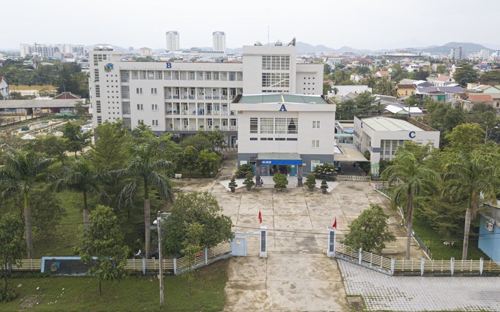 Xác minh vụ bác sĩ, điều dưỡng một bệnh viện ở Huế liên tục nhận tin nhắn vu khống