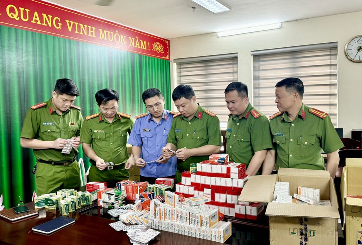 Thuê xưởng ở khu vực vắng người để sản xuất thuốc tân dược giả- Ảnh 1. Thuê xưởng ở khu vực vắng người để sản xuất thuốc tân dược giả- Ảnh 1.