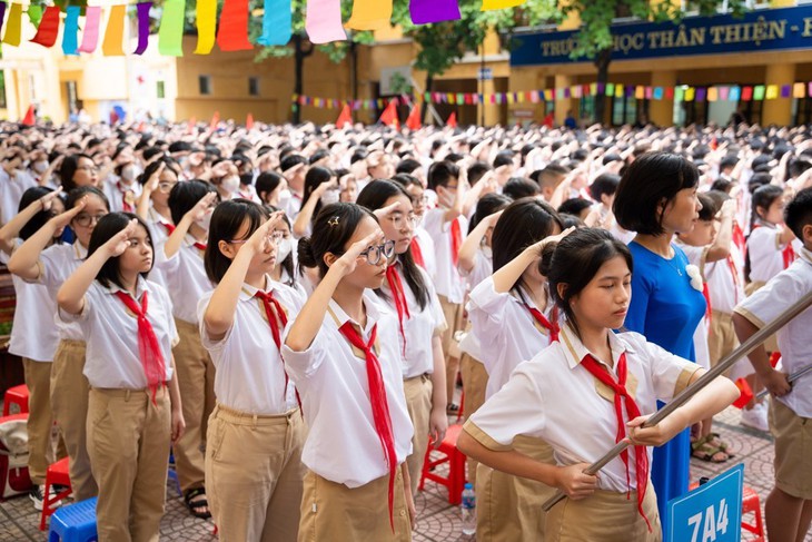 'Chất lượng đội ngũ giáo viên là 'điểm nghẽn' cơ bản nhất của giáo dục hiện nay'- Ảnh 1. 'Chất lượng đội ngũ giáo viên là 'điểm nghẽn' cơ bản nhất của giáo dục hiện nay'- Ảnh 1.