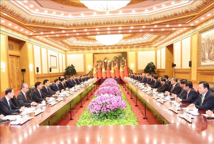 Tổng Bí thư, Chủ tịch nước Tô Lâm hội đàm với Tổng Bí thư, Chủ tịch nước Trung Quốc Tập Cận Bình- Ảnh 3. Tổng Bí thư, Chủ tịch nước Tô Lâm hội đàm với Tổng Bí thư, Chủ tịch nước Trung Quốc Tập Cận Bình- Ảnh 3.