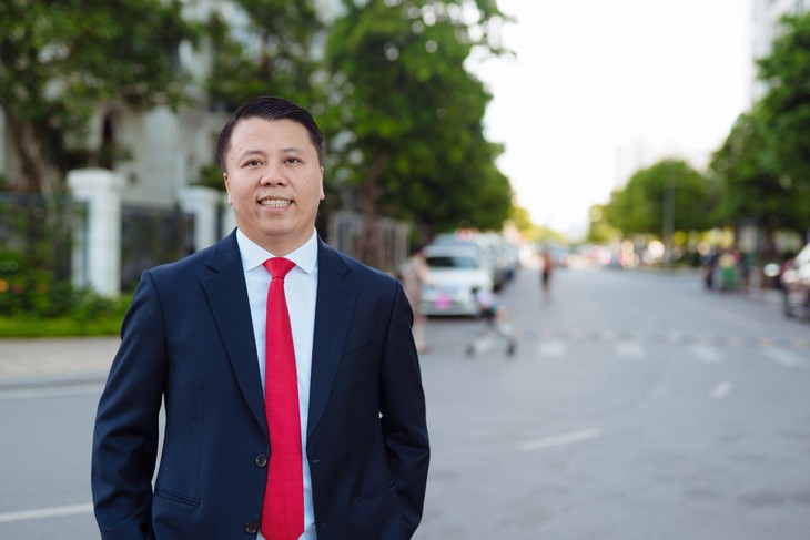Doanh nhân Phạm Tuấn Sơn: 