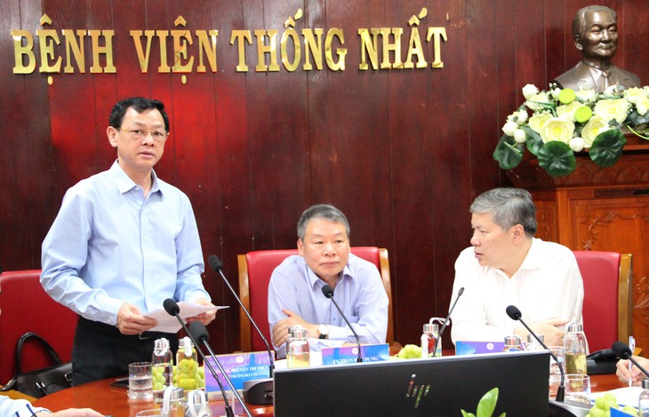 Thứ trưởng Bộ Y tế Nguyễn Tri Thức phát biểu tại buổi làm việc. Ảnh: Xuân Dự Thứ trưởng Bộ Y tế Nguyễn Tri Thức phát biểu tại buổi làm việc. Ảnh: Xuân Dự