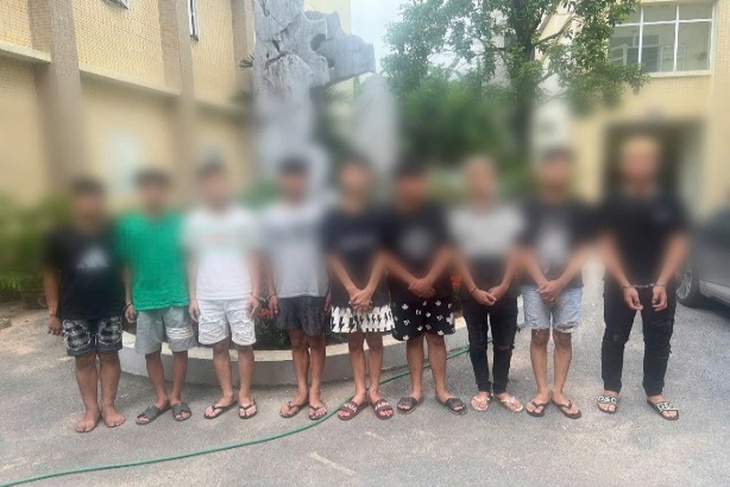 Bắt giữ nhóm thanh thiếu niên 'chặt biển số xe máy' cướp tài sản- Ảnh 1.