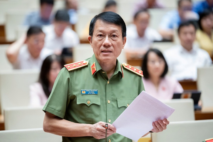 Bộ trưởng Bộ Công an nêu giải pháp giúp người dân tránh bị lừa đảo trên không gian mạng- Ảnh 1. Bộ trưởng Bộ Công an nêu giải pháp giúp người dân tránh bị lừa đảo trên không gian mạng- Ảnh 1.