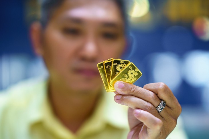 Giá vàng hôm nay ngày 22/8 quay đầu giảm- Ảnh 1. Giá vàng hôm nay ngày 22/8 quay đầu giảm- Ảnh 1.