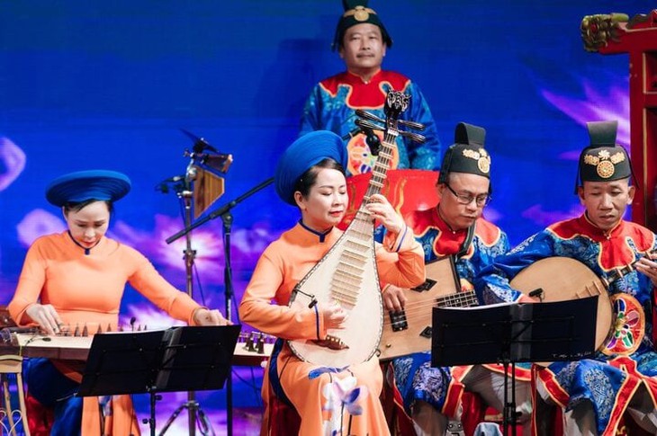 Sau khi bị đột quỵ, sức khỏe nghệ sĩ saxophone Trần Mạnh Tuấn thế nào?- Ảnh 2. Sau khi bị đột quỵ, sức khỏe nghệ sĩ saxophone Trần Mạnh Tuấn thế nào?- Ảnh 2.