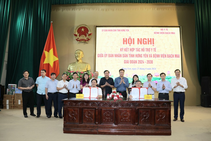 Hợp tác y tế giữa BV Bạch Mai và Hưng Yên: Người dân được tiếp cận dịch vụ chăm sóc sức khoẻ chất lượng cao tại cơ sở- Ảnh 1.