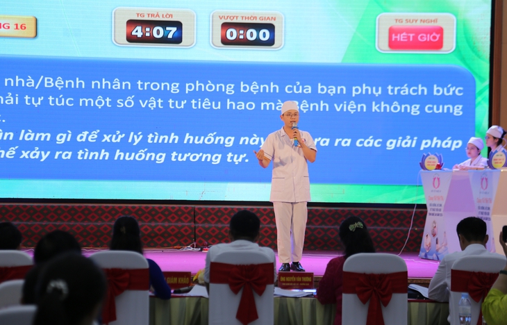 Hội thi điều dưỡng, hộ sinh, kỹ thuật viên giỏi Nghệ An- Ảnh 3. Hội thi điều dưỡng, hộ sinh, kỹ thuật viên giỏi Nghệ An- Ảnh 3.
