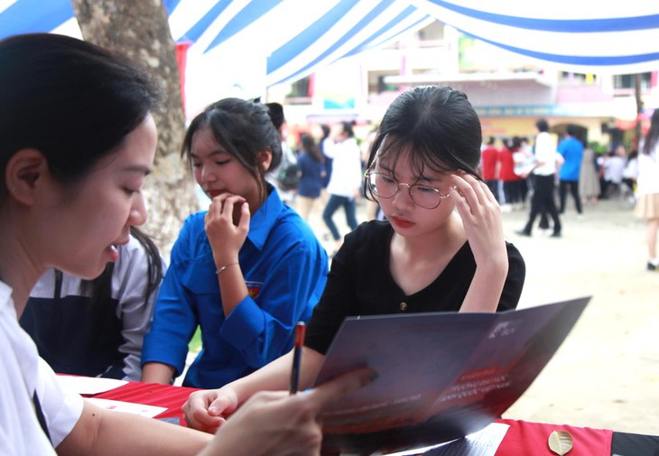 Trường đại học xét tuyển bổ sung trước 28/8 có vi phạm quy định?- Ảnh 1. Trường đại học xét tuyển bổ sung trước 28/8 có vi phạm quy định?- Ảnh 1.