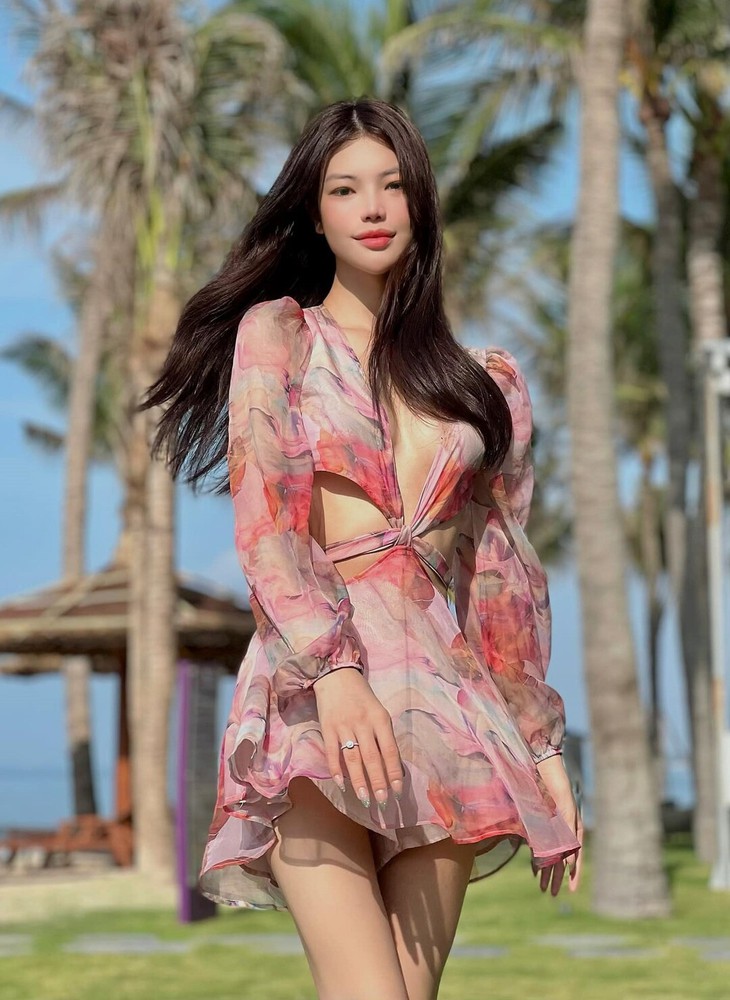 Tường San: Từ cậu bé bị giáo viên bắt cắt tóc đến Á hậu 2 Hoa hậu Chuyển giới- Ảnh 15. Tường San: Từ cậu bé bị giáo viên bắt cắt tóc đến Á hậu 2 Hoa hậu Chuyển giới- Ảnh 15.