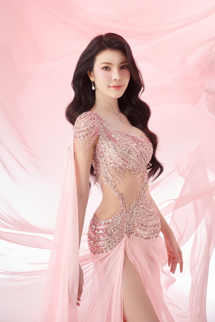 Tường San: Từ cậu bé bị giáo viên bắt cắt tóc đến Á hậu 2 Hoa hậu Chuyển giới- Ảnh 10. Tường San: Từ cậu bé bị giáo viên bắt cắt tóc đến Á hậu 2 Hoa hậu Chuyển giới- Ảnh 10.