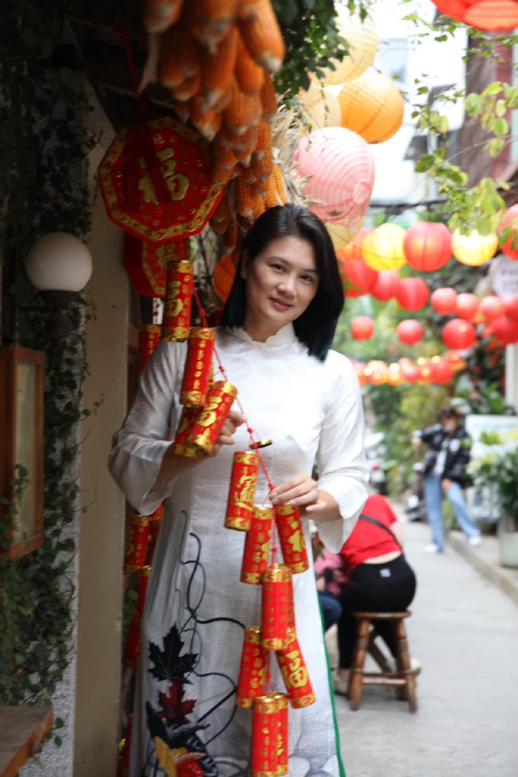 Hoa khôi bóng chuyền 'VTV Cup 2004' khiến khán giả không nhận ra sau 20 năm đỉnh cao- Ảnh 7. Hoa khôi bóng chuyền 'VTV Cup 2004' khiến khán giả không nhận ra sau 20 năm đỉnh cao- Ảnh 7.