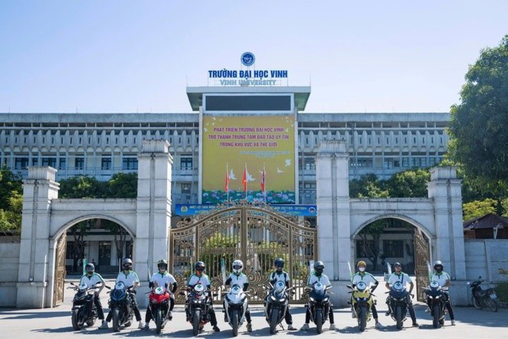 Bệnh viện Mắt Sài Gòn Vinh tổ chức Roadshow Vision Care - Hành trình xóa cận lớn nhất năm tại TP Vinh- Ảnh 4.