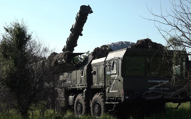 Triều Tiên đưa vũ khí tương tự hệ thống HIMARS Mỹ vào sản xuất- Ảnh 2.