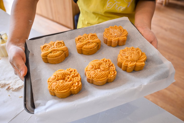 Những tiêu chuẩn an toàn của bánh trung thu người tiêu dùng cần biết- Ảnh 2. Những tiêu chuẩn an toàn của bánh trung thu người tiêu dùng cần biết- Ảnh 2.