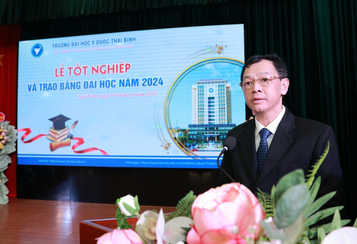 4 nhiệm vụ Thứ trưởng Bộ Y tế Nguyễn Tri Thức 'giao' Trường Đại học Y Dược Thái Bình thực hiện- Ảnh 1. 4 nhiệm vụ Thứ trưởng Bộ Y tế Nguyễn Tri Thức 'giao' Trường Đại học Y Dược Thái Bình thực hiện- Ảnh 1.