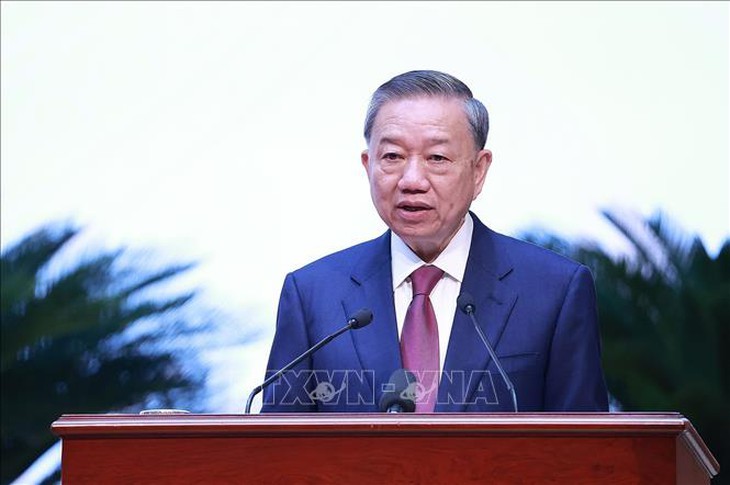 Chủ tịch Đảng Nhân dân Campuchia Samdech Hun Sen chúc mừng Tổng Bí thư, Chủ tịch nước Tô Lâm- Ảnh 1. Chủ tịch Đảng Nhân dân Campuchia Samdech Hun Sen chúc mừng Tổng Bí thư, Chủ tịch nước Tô Lâm- Ảnh 1.
