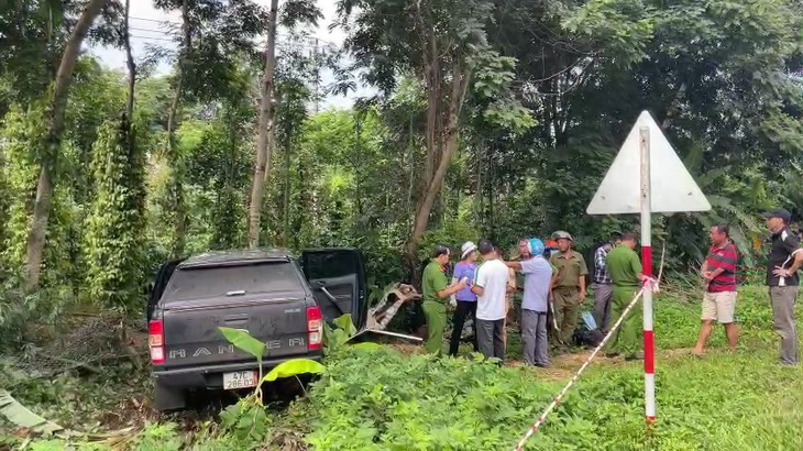 Video xe bán tải đâm 3 người tử vong, tài xế dương tính ma túy- Ảnh 1. Video xe bán tải đâm 3 người tử vong, tài xế dương tính ma túy- Ảnh 1.