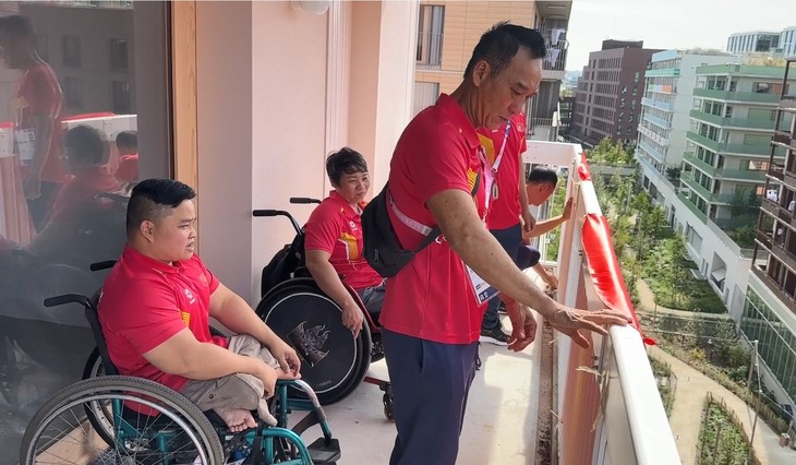 Paralympic 2024: Cận cảnh điều kiện sinh hoạt và tinh thần của các VĐV Việt Nam- Ảnh 6. Paralympic 2024: Cận cảnh điều kiện sinh hoạt và tinh thần của các VĐV Việt Nam- Ảnh 6.