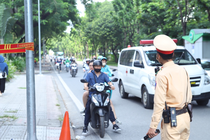 Công an Hà Nội xử lý gần 18.000 'ma men' trong 9 tháng đầu năm- Ảnh 2. Công an Hà Nội xử lý gần 18.000 'ma men' trong 9 tháng đầu năm- Ảnh 2.