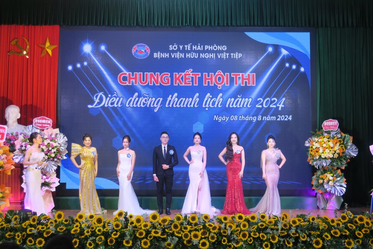 Đánh giá toàn diện trình độ, năng lực chuyên môn qua hội thi 'Điều dưỡng thanh lịch