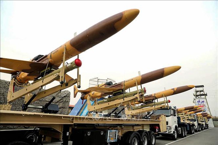 Iran yêu cầu các hãng hàng không tránh không phận, Ai cập và Anh phát cảnh báo- Ảnh 1.