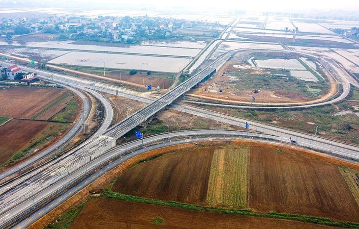 Thủ tướng yêu cầu thay thế ngay cán bộ gây nhũng nhiễu, tiêu cực trong quản lý đầu tư công- Ảnh 1. Thủ tướng yêu cầu thay thế ngay cán bộ gây nhũng nhiễu, tiêu cực trong quản lý đầu tư công- Ảnh 1.