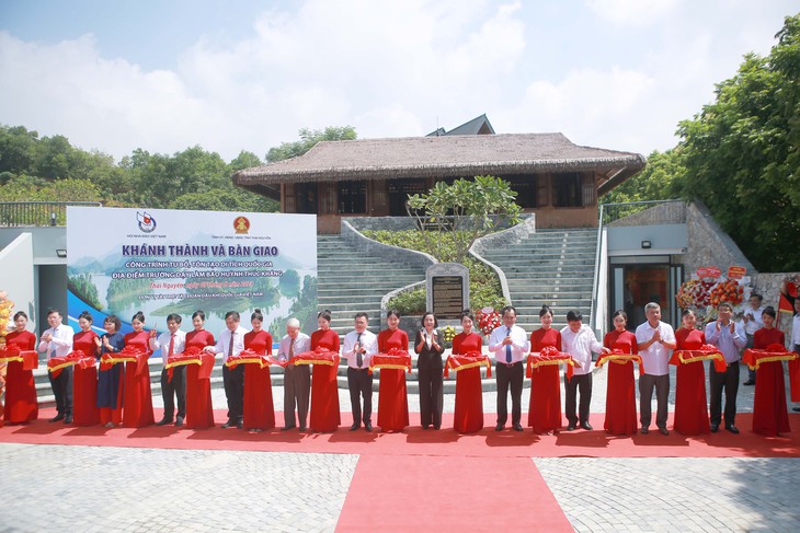 Di tích Quốc gia Địa điểm Trường dạy làm báo Huỳnh Thúc Kháng - Nơi về nguồn của báo chí cách mạng Việt Nam- Ảnh 4. Di tích Quốc gia Địa điểm Trường dạy làm báo Huỳnh Thúc Kháng - Nơi về nguồn của báo chí cách mạng Việt Nam- Ảnh 4.