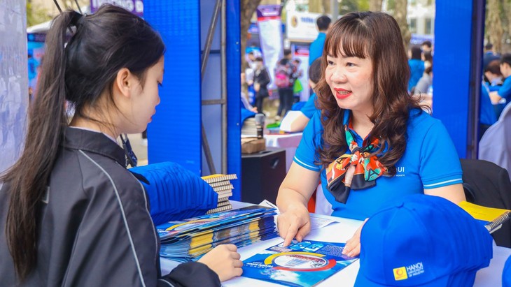 Trường đại học kiến nghị xem xét bỏ phương thức xét tuyển sớm- Ảnh 1. Trường đại học kiến nghị xem xét bỏ phương thức xét tuyển sớm- Ảnh 1.